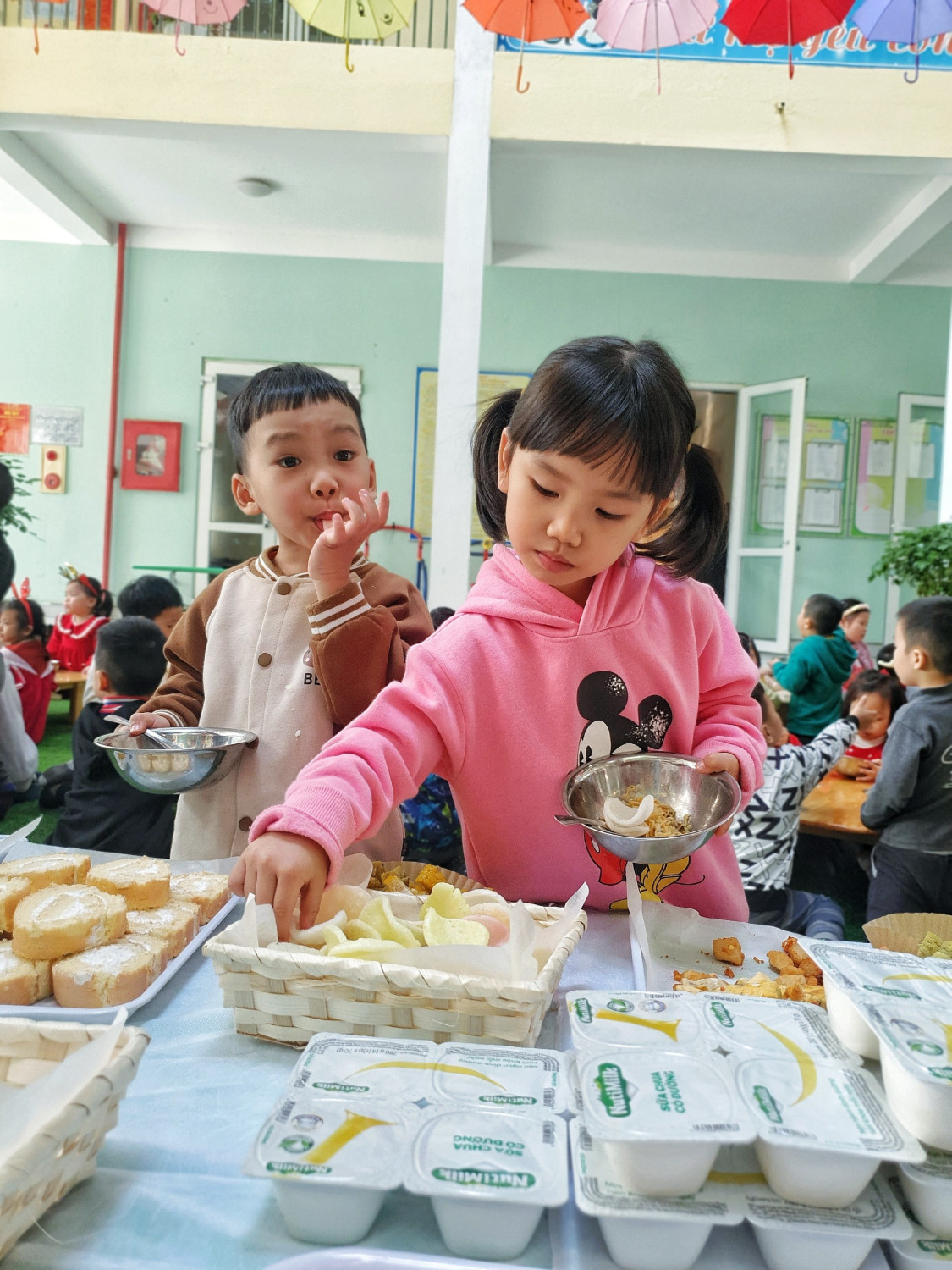 z3964801732721 e23e81cd9957716e8fda274bcc7bc090