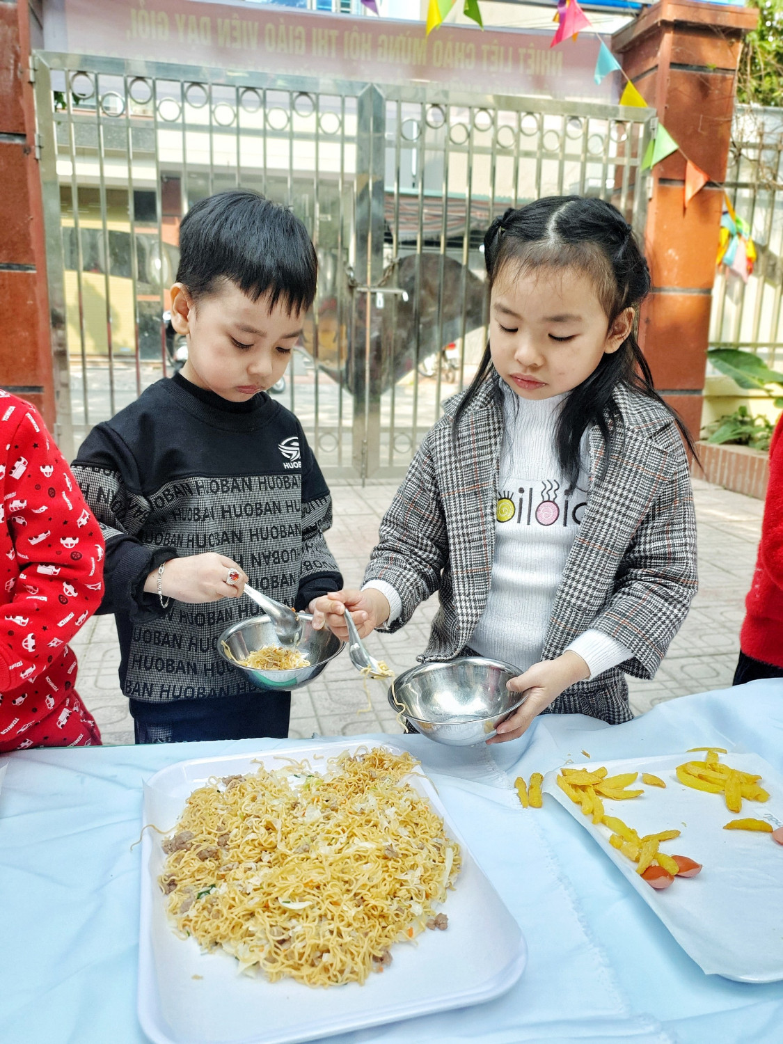 z3964802589233 d83fcf913bab15d569e645280ee28b4e