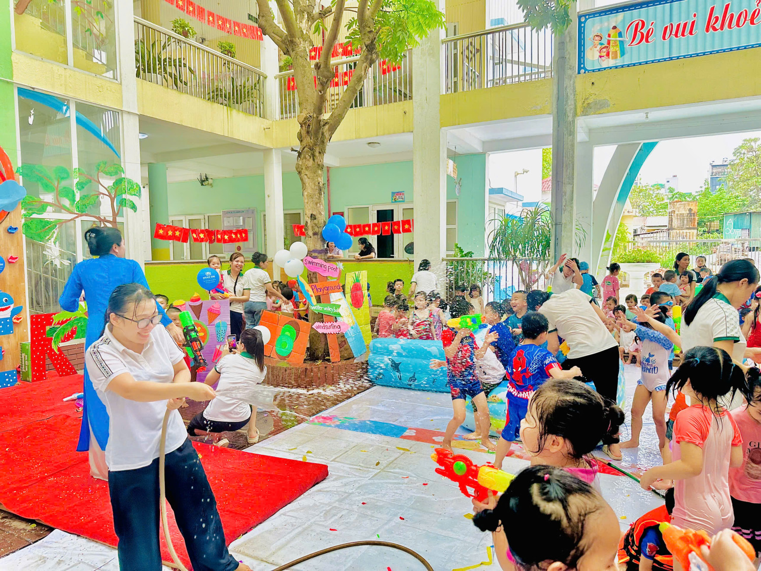 z6583507618878 c772f8f14058d4547670bdc09ade7a5f